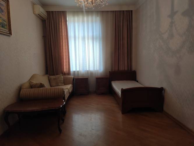 Image1